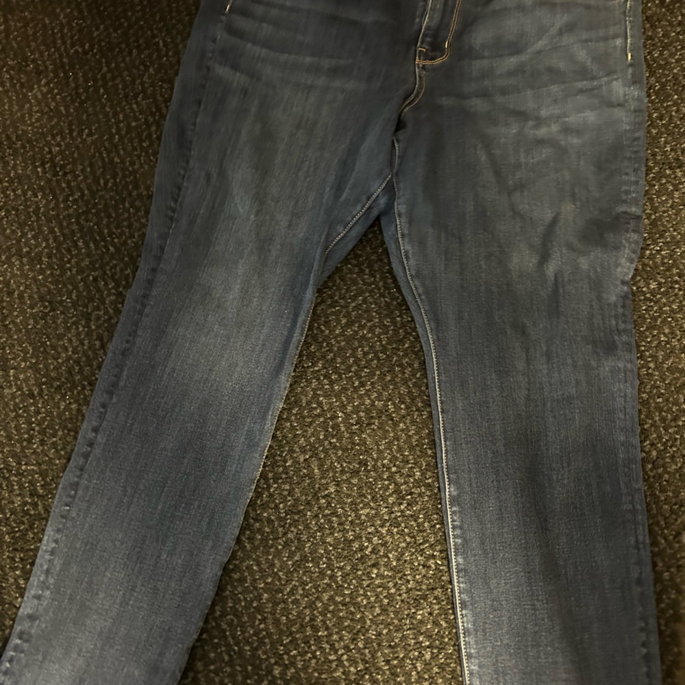American Eagle 18 short jeans